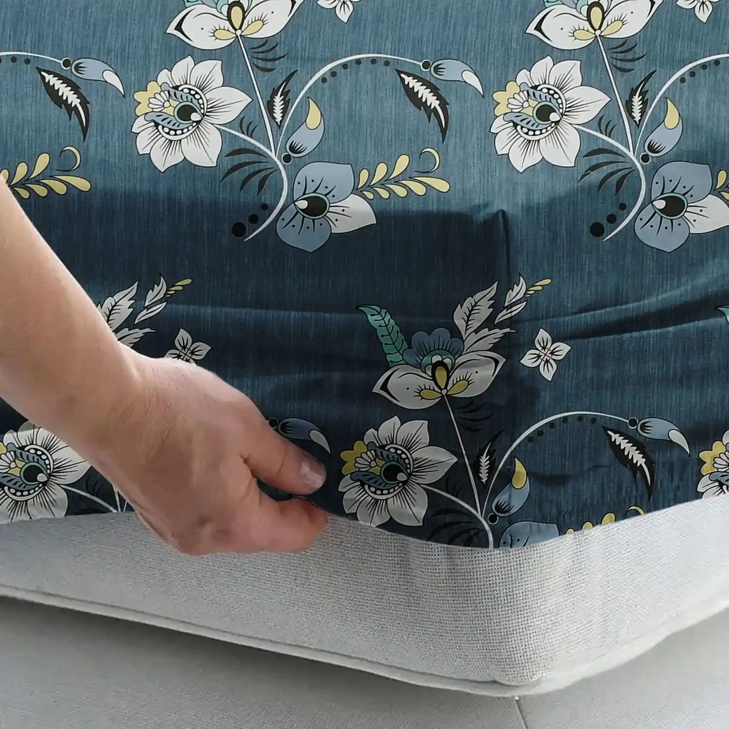 Aster - King - Fitted Bedsheet (78×72 inches)
