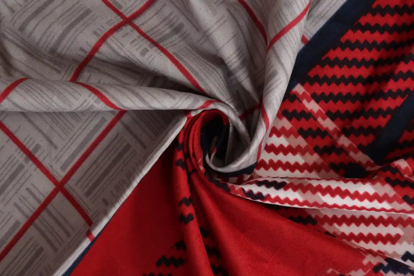 Bagpiper - Queen/Double - Fitted Bedsheet (76×72 inches)
