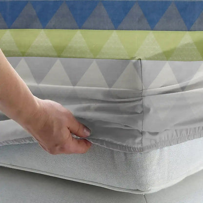 Coral - Queen/Double - Fitted Bedsheet (76×72 inches)