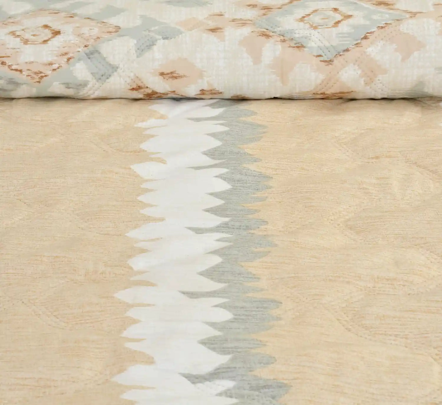 Hazel - Reversible Comforter - Double Bed
