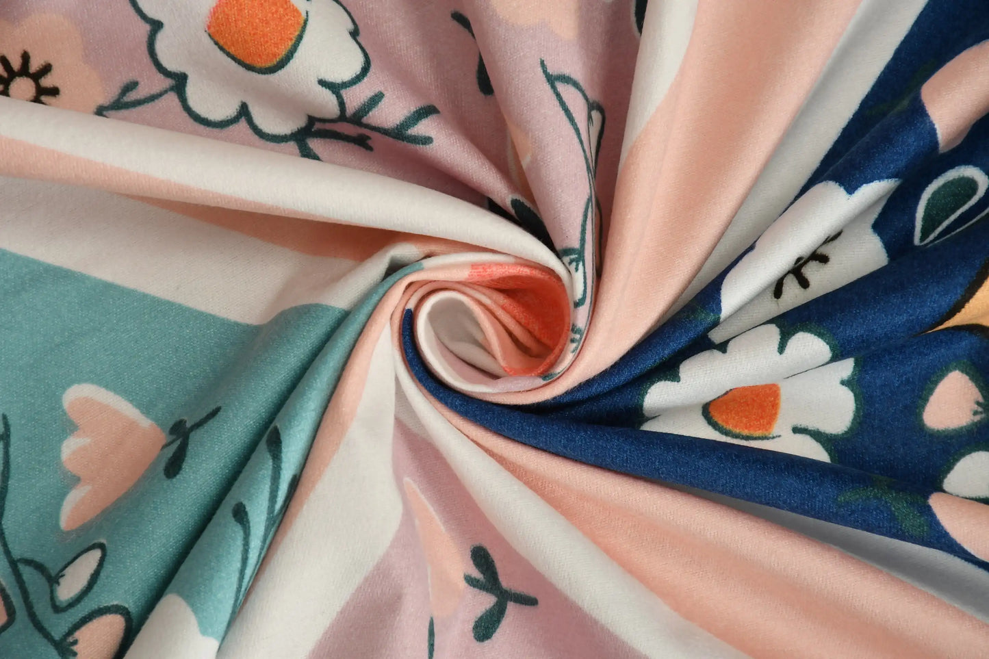 Livasa - King - Fitted Bedsheet (78×72 inches)