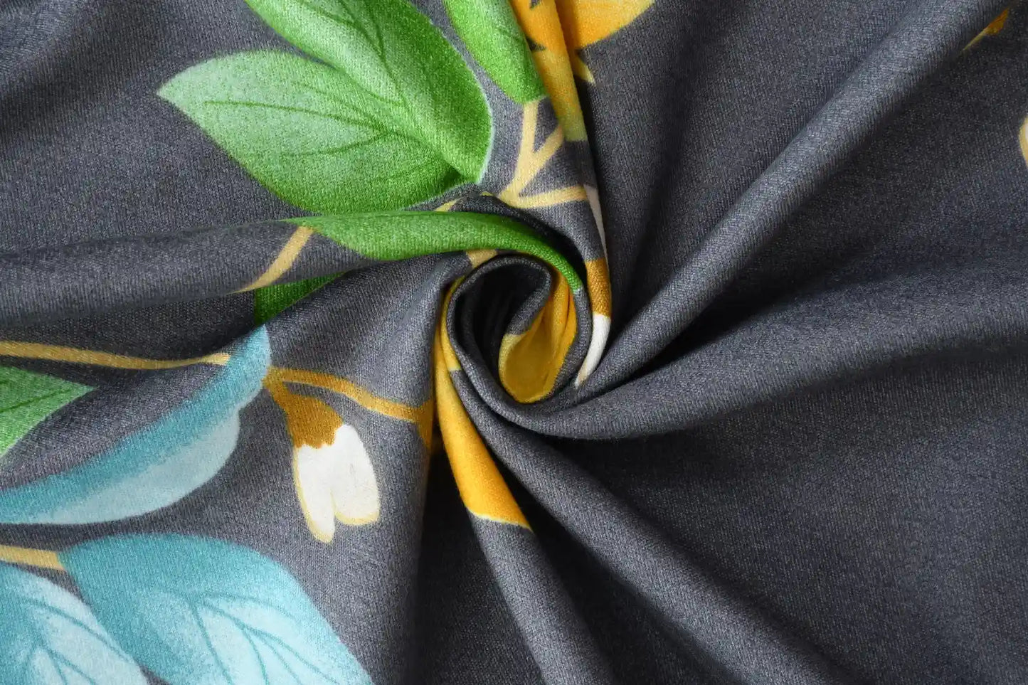 Nightingale - Discontinued - Queen/Double - Fitted Bedsheet (76×72 inches)