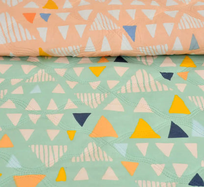 Pyramids - Reversible Comforter - Double Bed