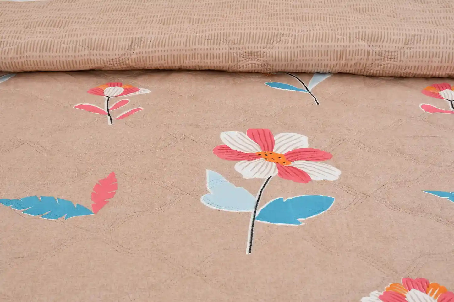 Sandflower - Reversible Comforter - Double Bed