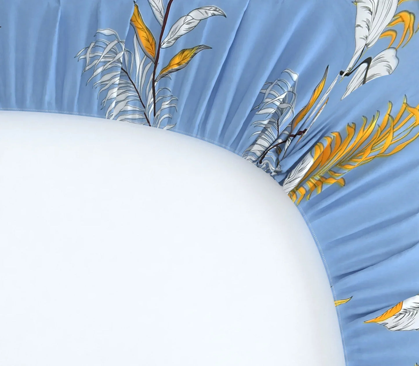 Sky Gardenia - Queen/Double - Fitted Bedsheet (76×72 inches)