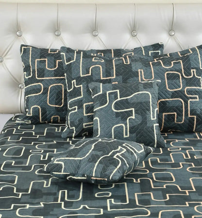 Vega - 3 Pieces - Quilted Bedding Set (90 x 90 inches)